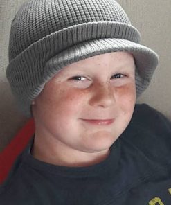 Grey beanie with peak